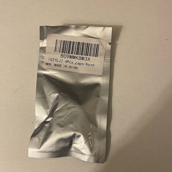 Honda Logo valve Stem caps in Silver set of 5 NWT - Picture 4 of 4